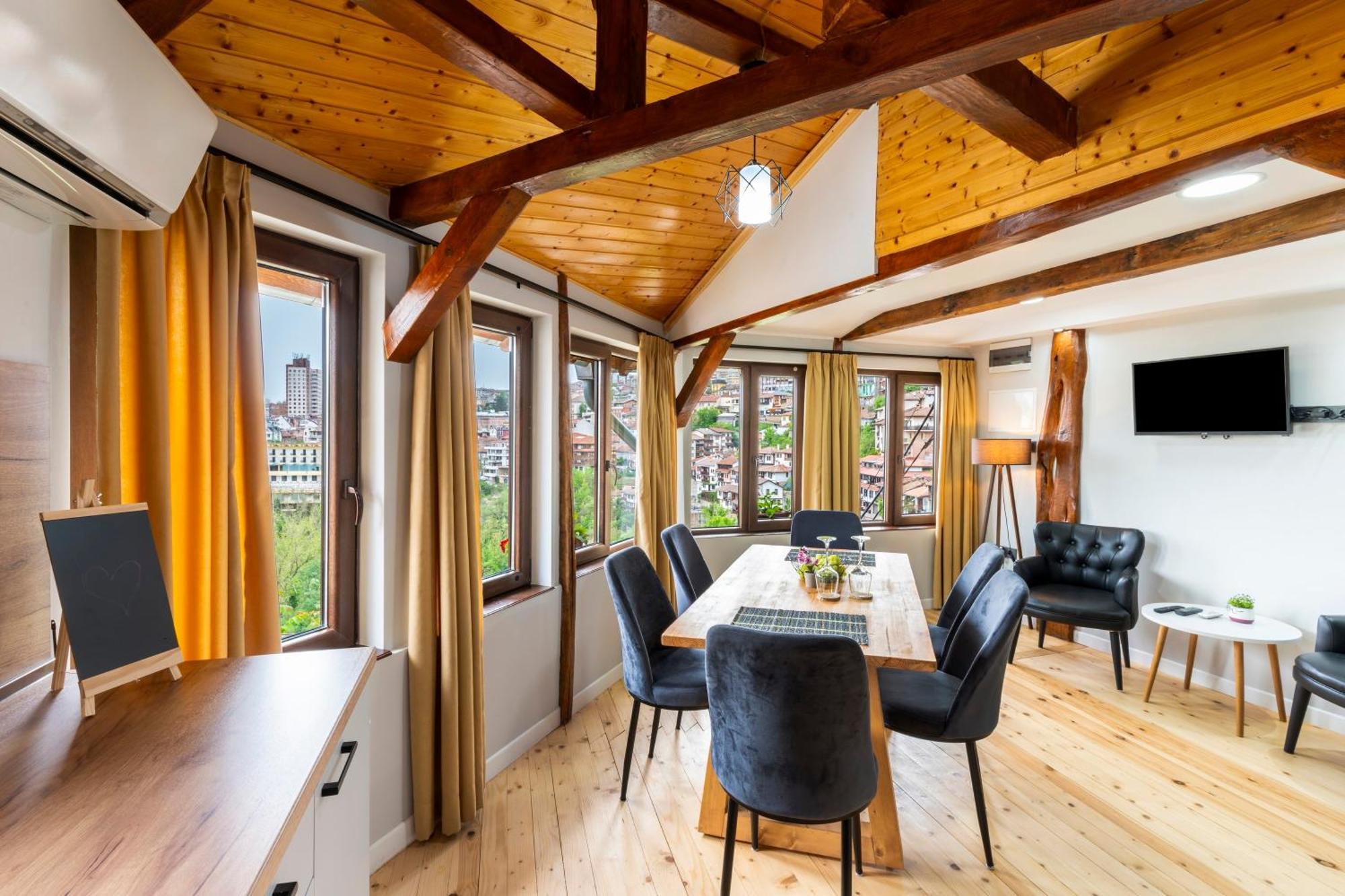 Bobevata Guest House - Floor 2 - Stunning View Old Town Велико-Тырново Экстерьер фото